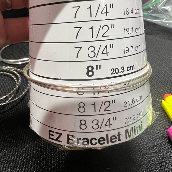 11 Silver-tone Bangle Bracelet Lot - Picture 10 of 11